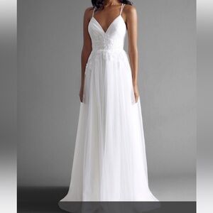 Elegant Ti Adora by Allison Webb Wedding Dress